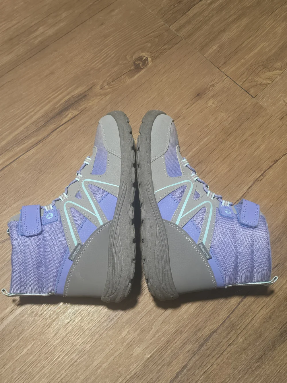 Merrell Big Kids' Lavender and Gray Adventure Polar Trekker Boots Size 4